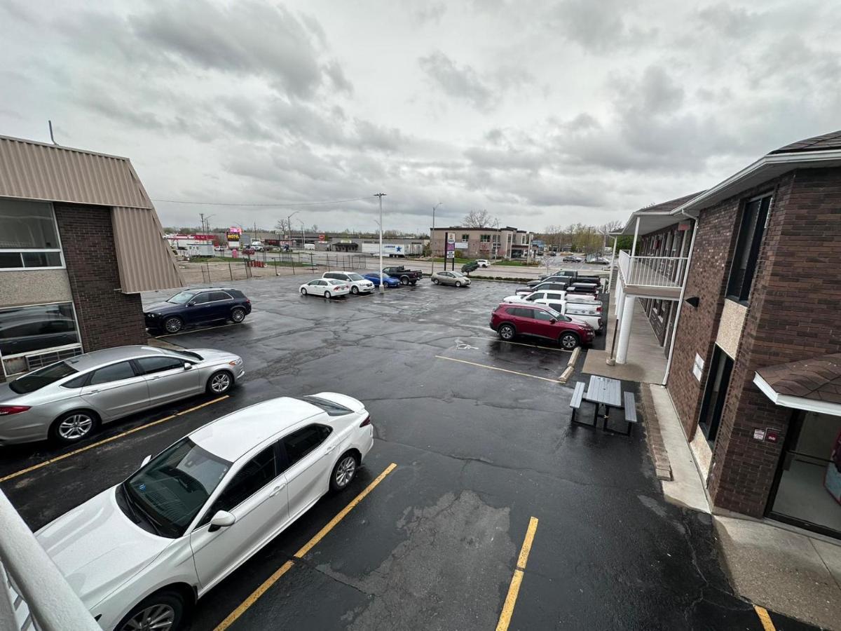Motel Kenora 2*